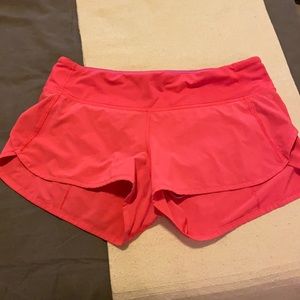 Lululemon speed up short 2.5” size 6